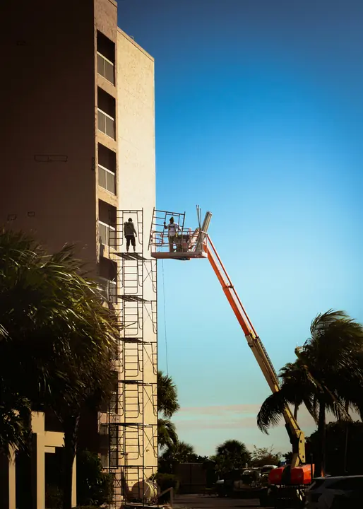 Commercial and residential maintenance service in Dubai — 094